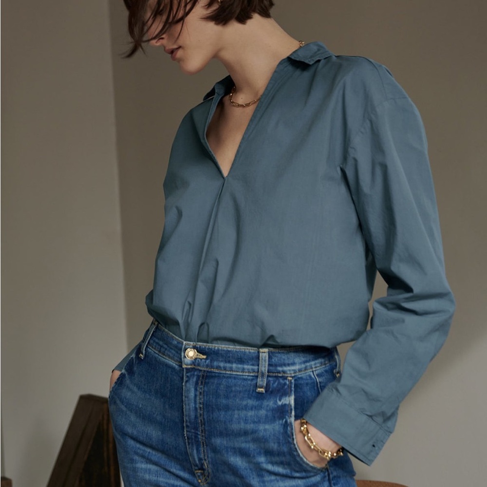 Anthropologie Nwt Velvet Brea Business Casual Blue Vneck Collar Long Sleeve Top